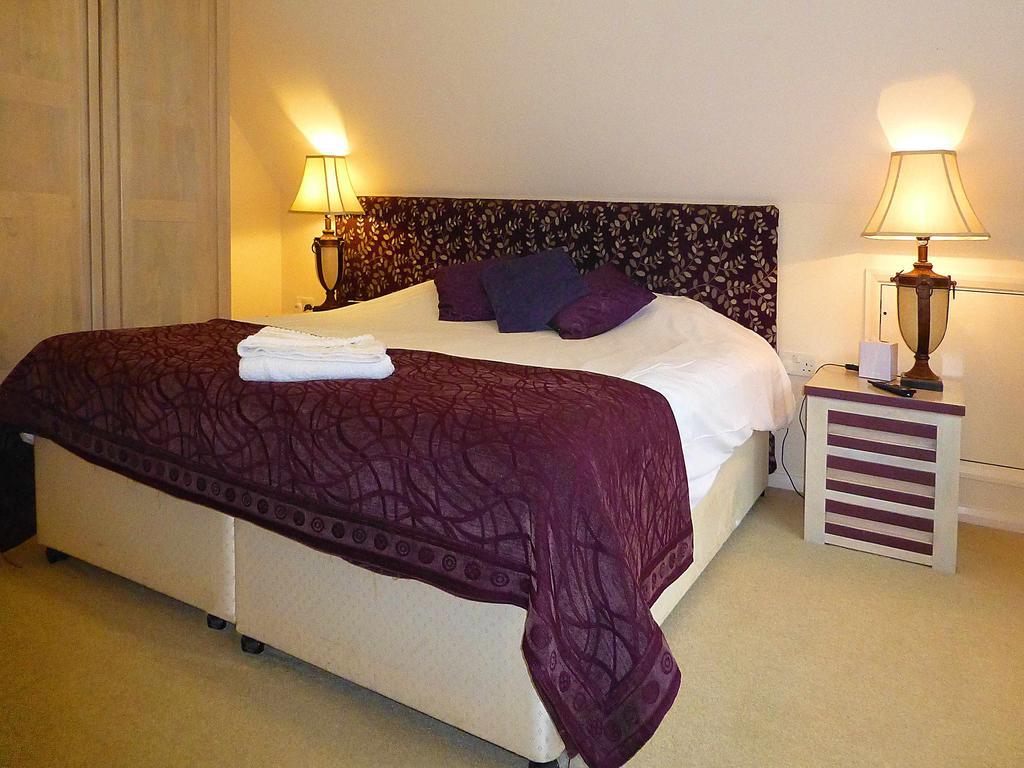 The Peacock Country Inn Chinnor Bagian luar foto
