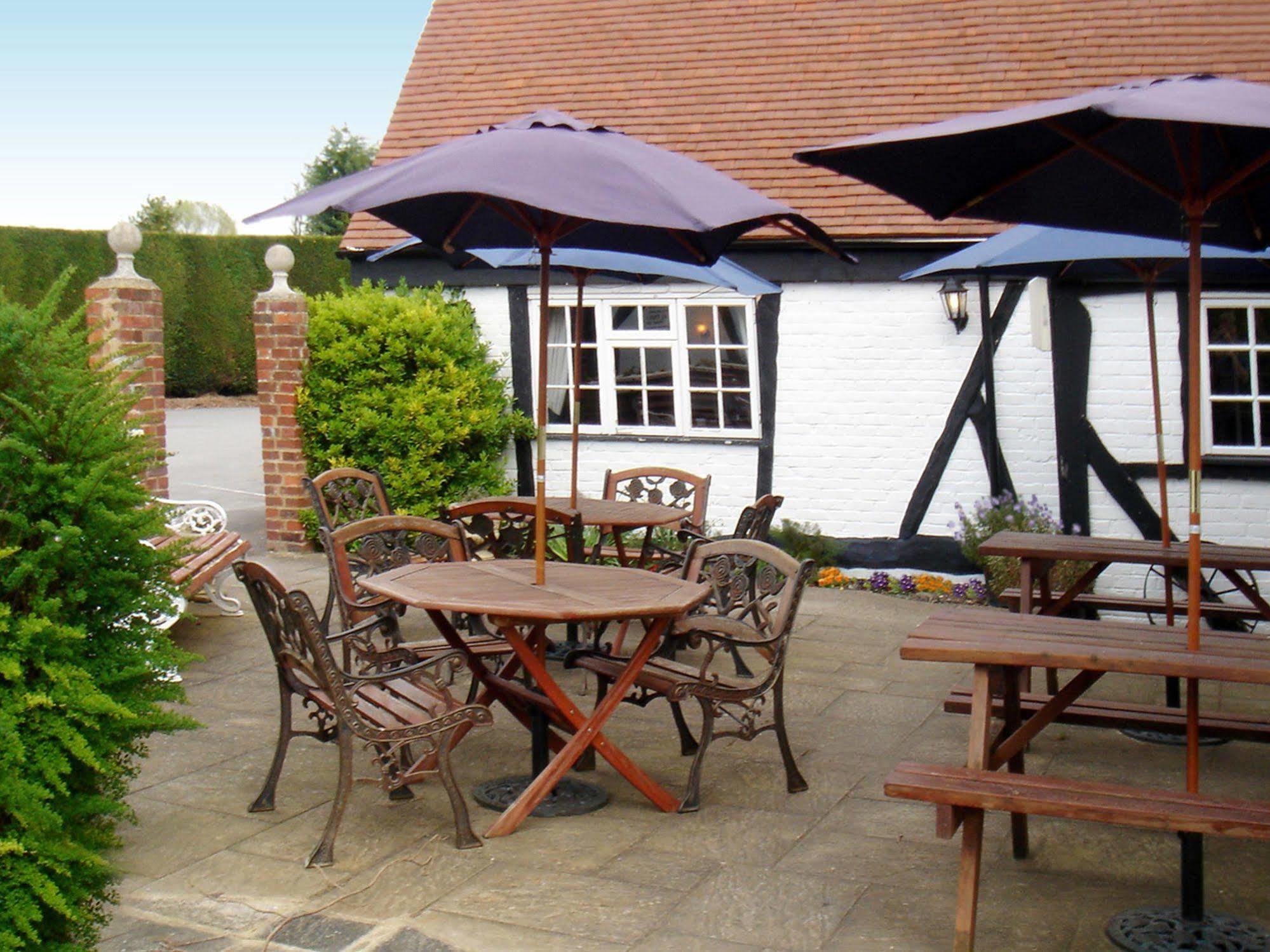 The Peacock Country Inn Chinnor Bagian luar foto